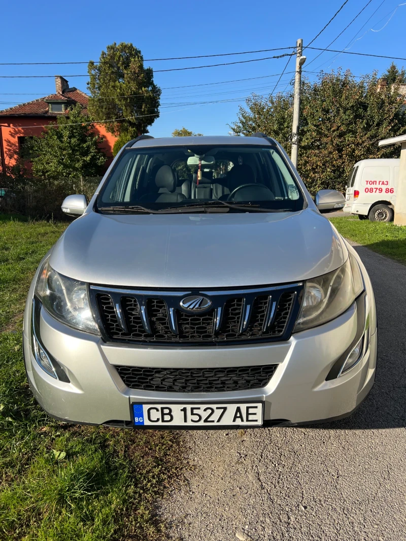 Mahindra XUV 500 2.2D, снимка 1 - Автомобили и джипове - 47655144