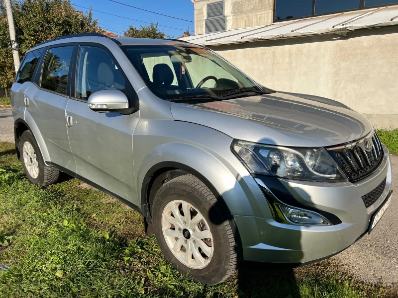 Mahindra XUV 500 2.2D, снимка 6 - Автомобили и джипове - 47655144