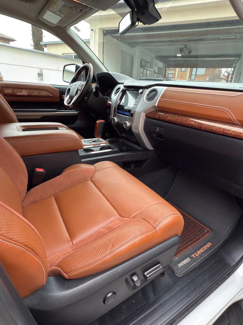 Toyota Tundra 1794 EDITION 5.7 Газова Уредба , снимка 6 - Автомобили и джипове - 49789517