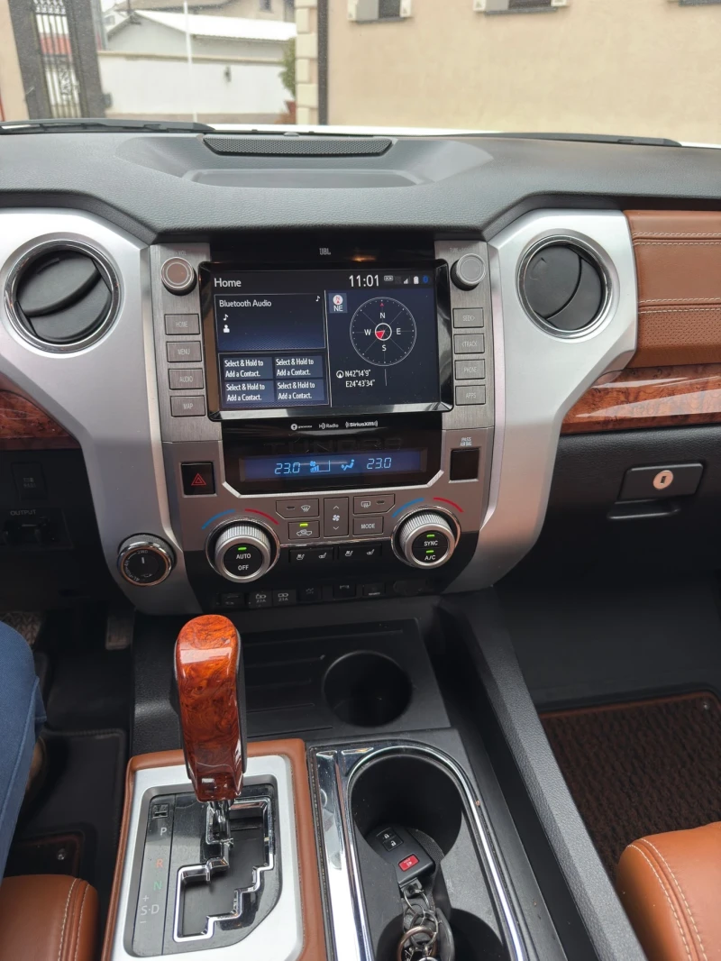 Toyota Tundra 1794 EDITION 5.7 Газова Уредба , снимка 14 - Автомобили и джипове - 49789517