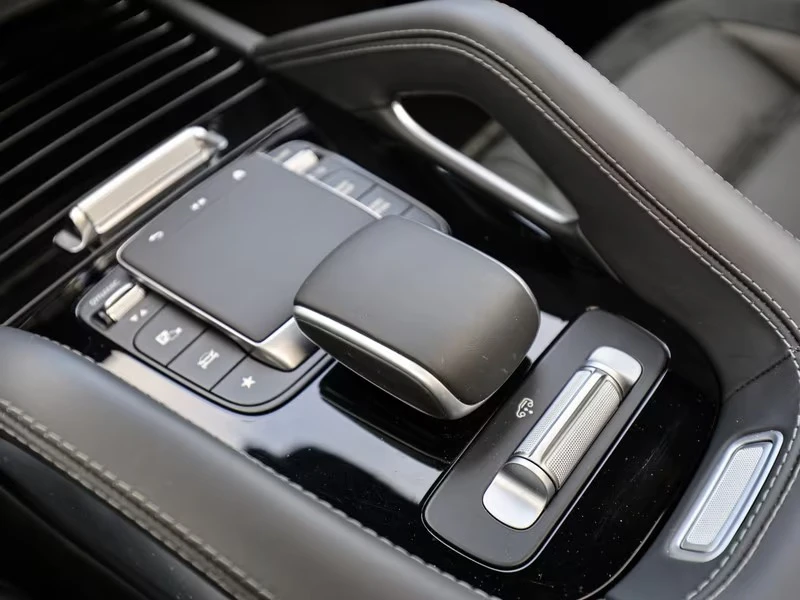 Mercedes-Benz GLS 63 AMG AMG 4M, снимка 13 - Автомобили и джипове - 21368359