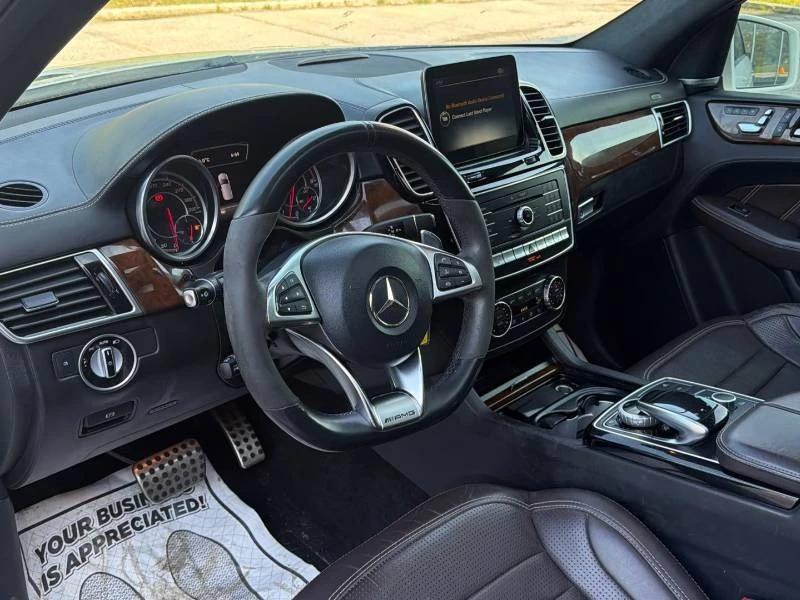 Mercedes-Benz GLE 63 S AMG * ДИСТРОНИК * 360 * МАСАЖИ * ОБДУХВАНЕ, снимка 9 - Автомобили и джипове - 55011500