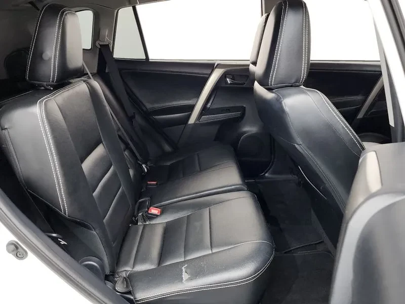 Toyota Rav4 2.5 2Wd, снимка 12 - Автомобили и джипове - 55796180