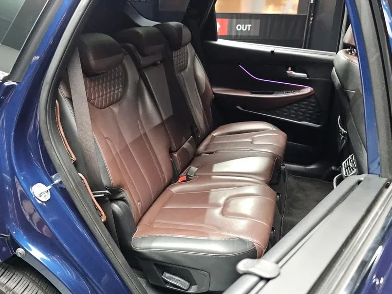 Hyundai Santa fe 2.0T 4WD INSPIRATION, снимка 10 - Автомобили и джипове - 55801418