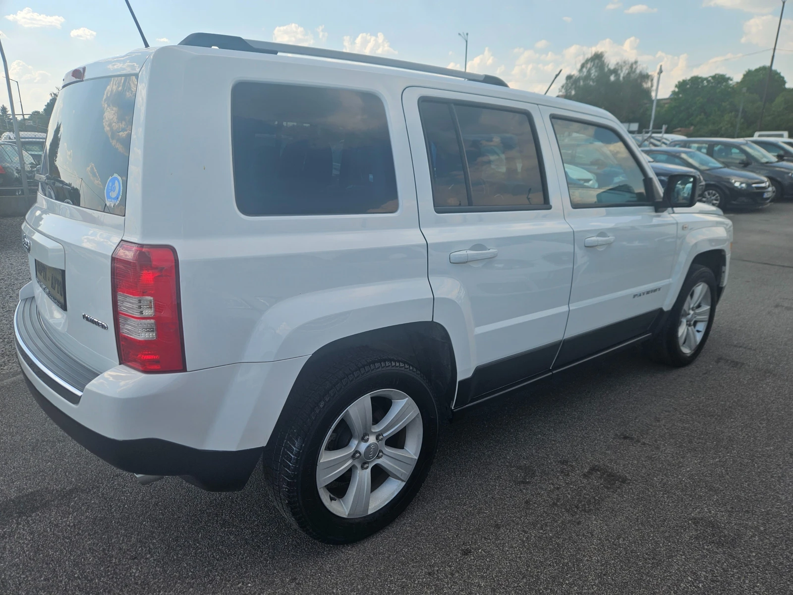 Jeep Patriot 2.2CDI KOJA 96000KM 4X4 - изображение 3