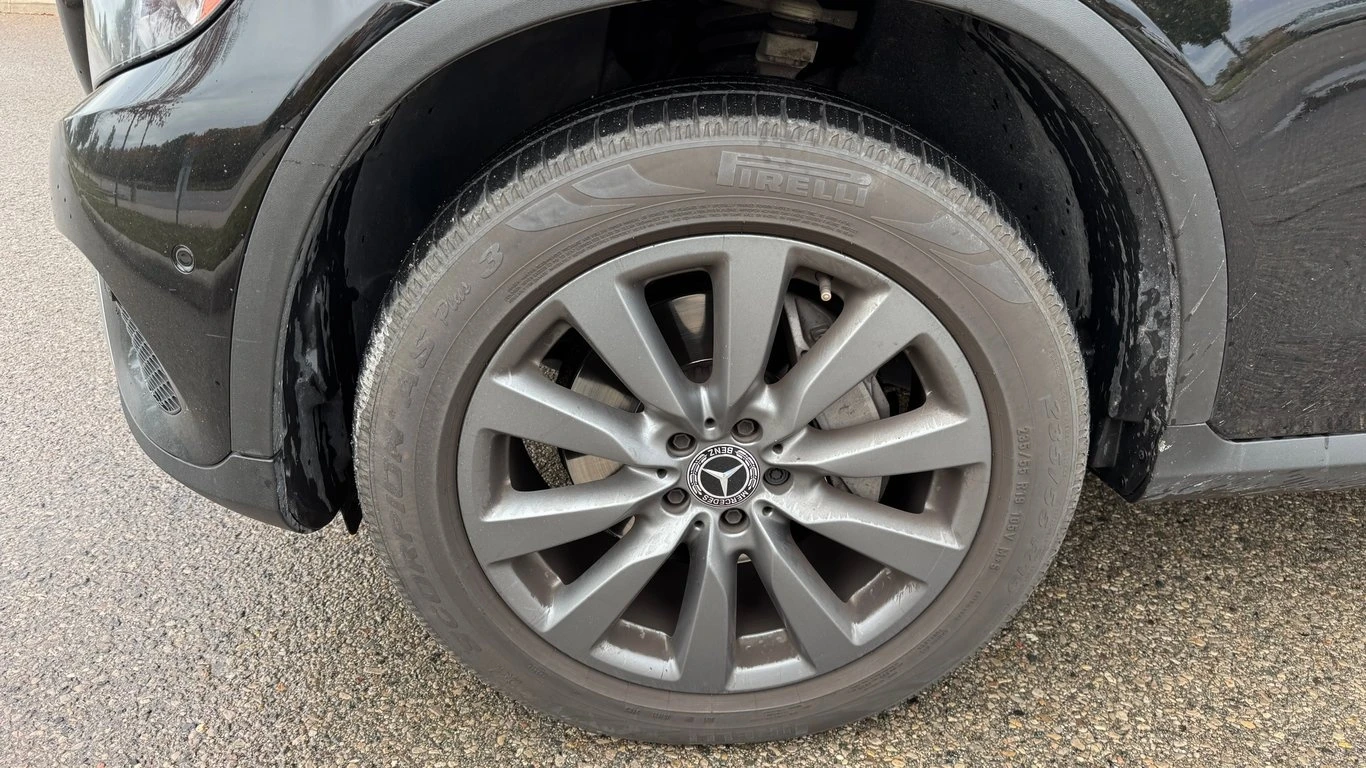 Mercedes-Benz GLC 300 * CARFAX * БЕЗ ПЪРВОНАЧАЛНА ВНОСКА - изображение 7