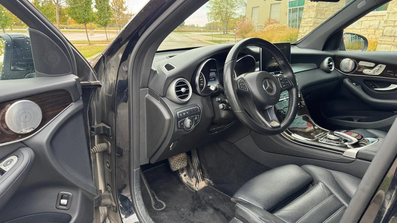 Mercedes-Benz GLC 300 * CARFAX * БЕЗ ПЪРВОНАЧАЛНА ВНОСКА - изображение 5