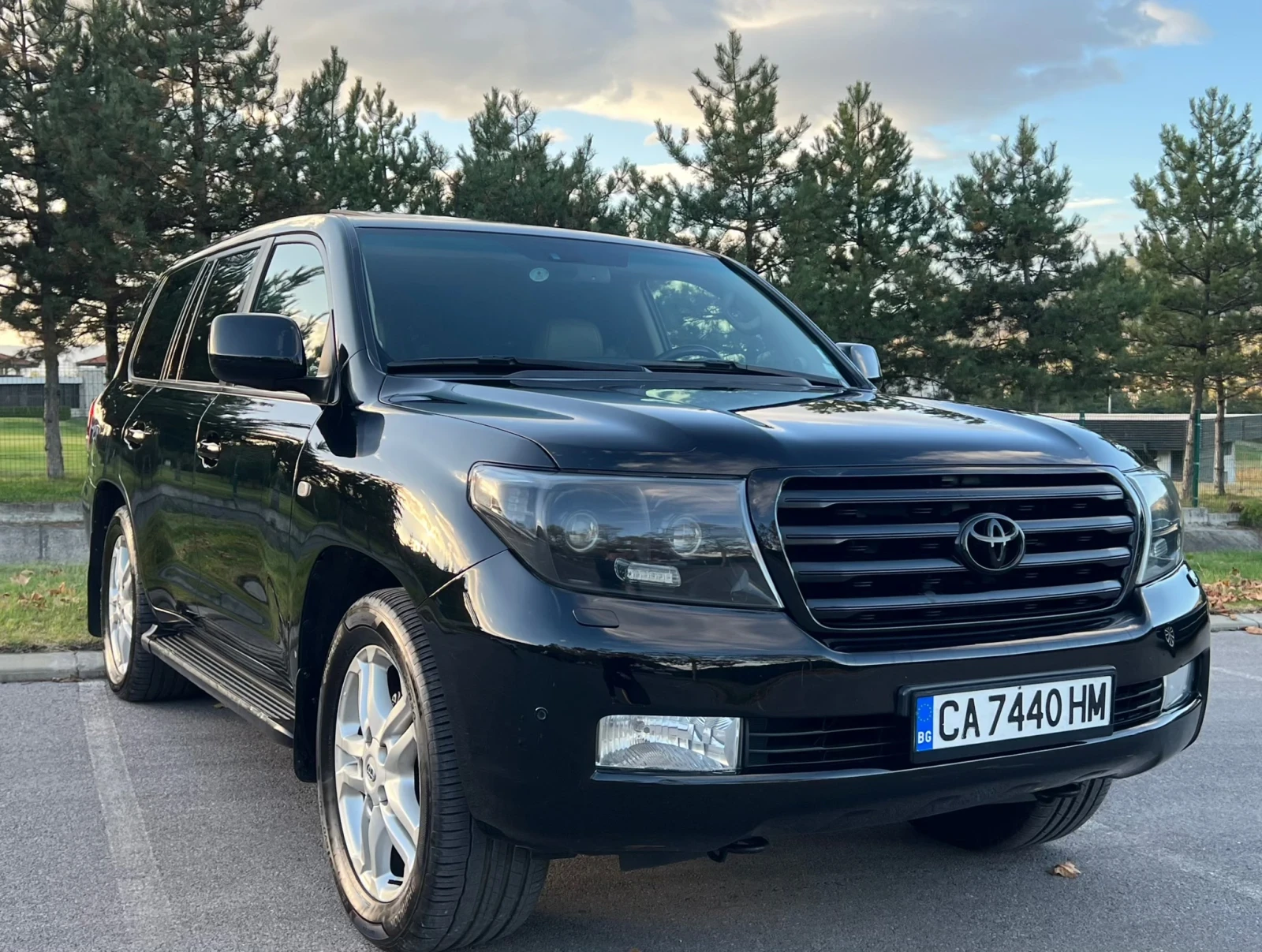 Toyota Land cruiser 4.5 V8 J200 KEYLESS /POWER HEAT/CAMERA/  | Mobile.bg   2