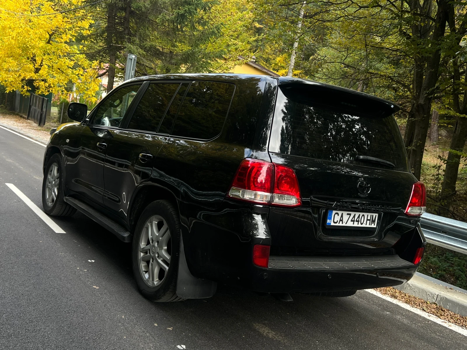 Toyota Land cruiser 4.5 V8 J200 KEYLESS /POWER HEAT/CAMERA/  | Mobile.bg   16