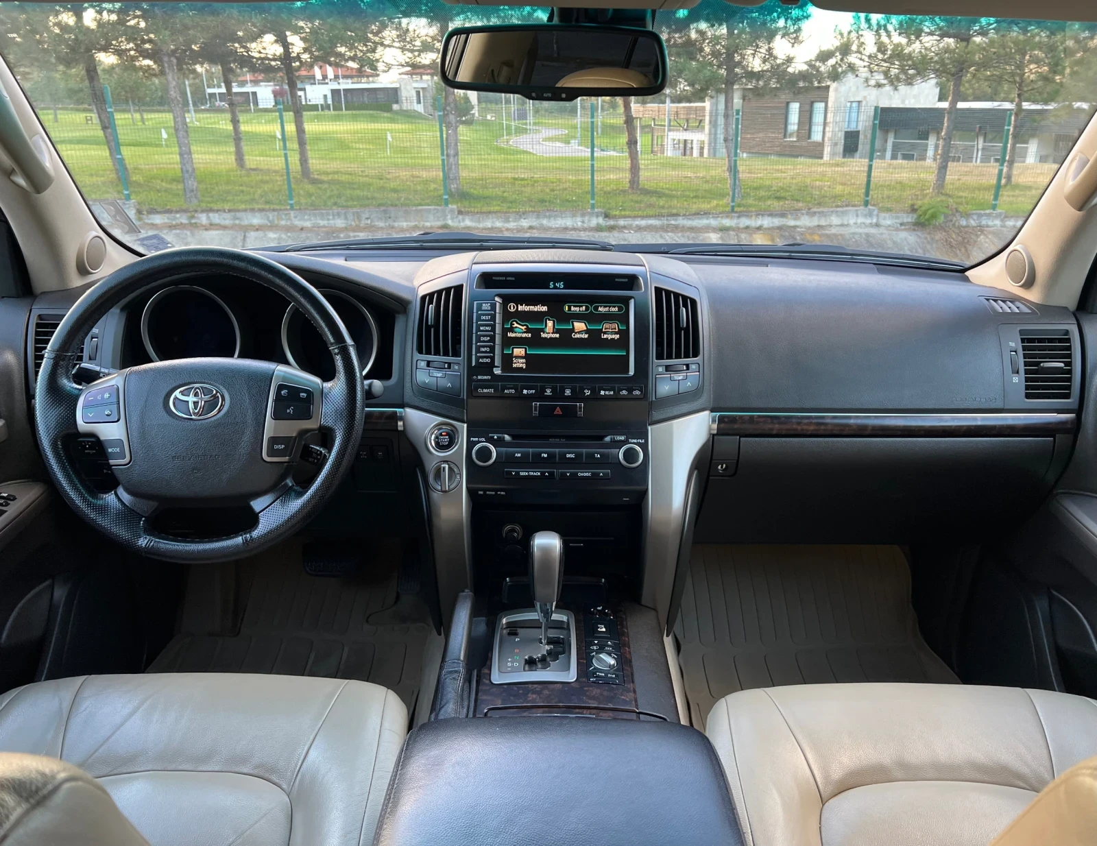 Toyota Land cruiser 4.5 V8 J200 KEYLESS /POWER HEAT/CAMERA/  | Mobile.bg   8