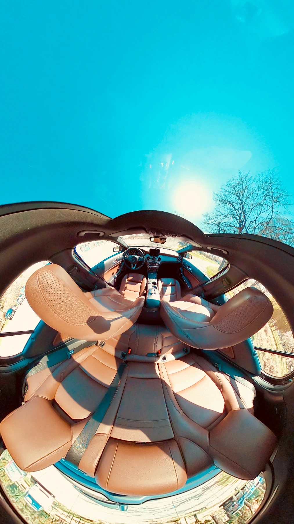 Mercedes-Benz GLA 200 D 4 Matic Luxury, снимка 15 - Автомобили и джипове - 53837425