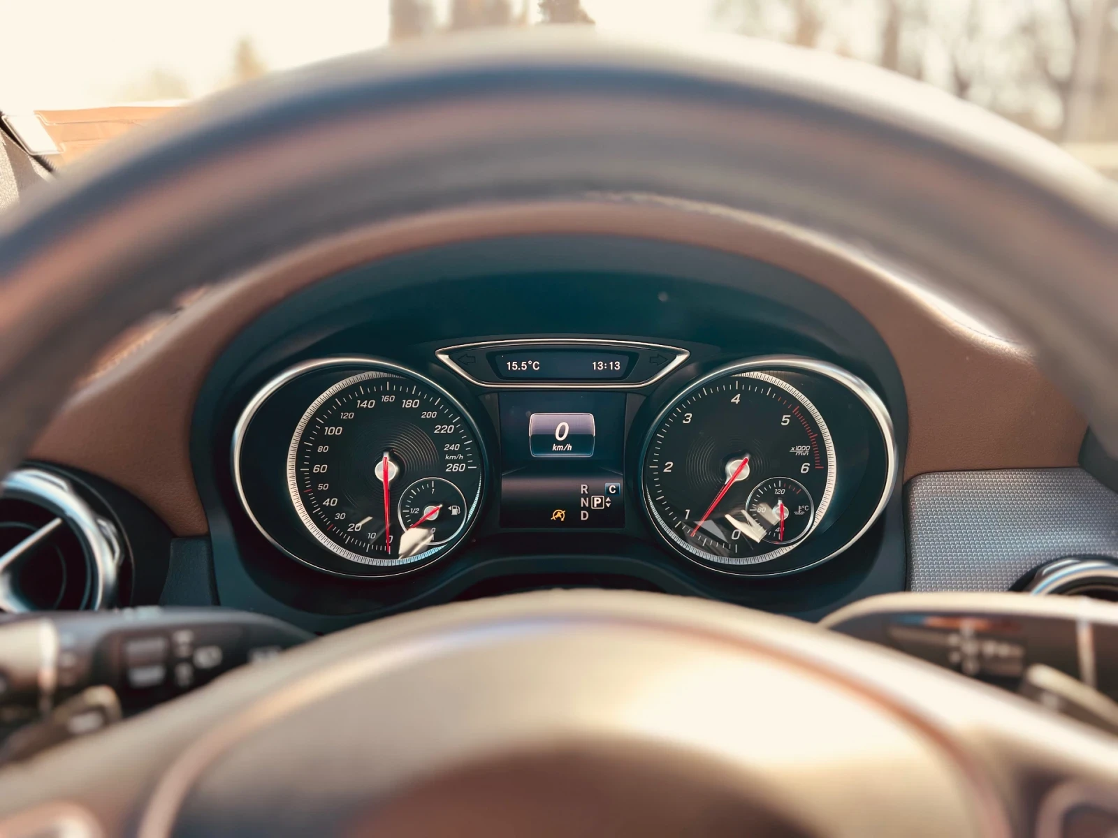 Mercedes-Benz GLA 200 D 4 Matic Luxury, снимка 12 - Автомобили и джипове - 53837425