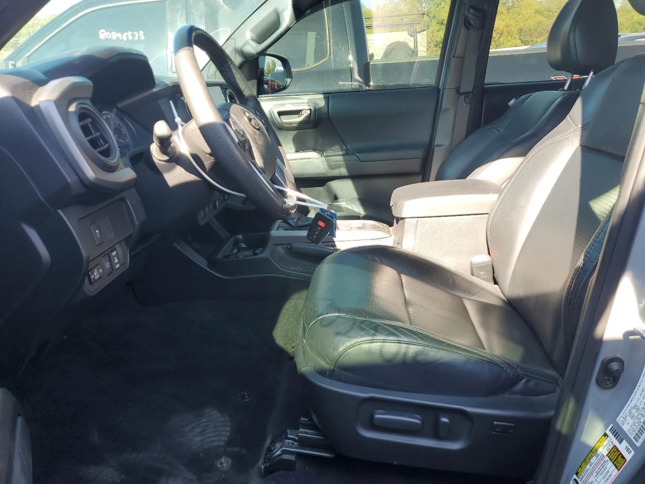 Toyota Tacoma Trd Off-Road, снимка 7 - Автомобили и джипове - 54248820