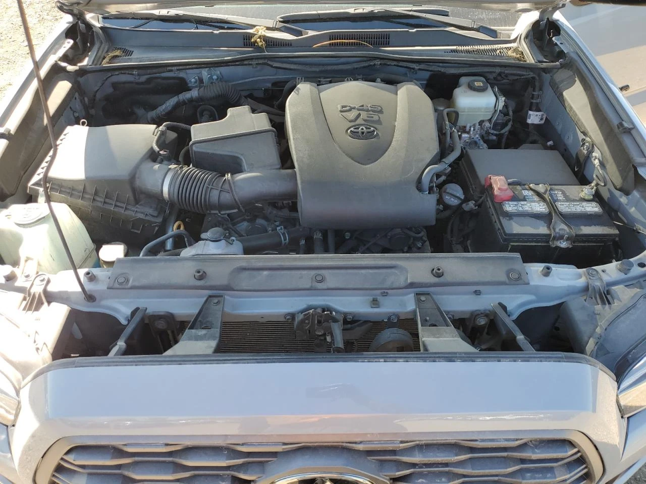 Toyota Tacoma Trd Off-Road, снимка 11 - Автомобили и джипове - 54248820