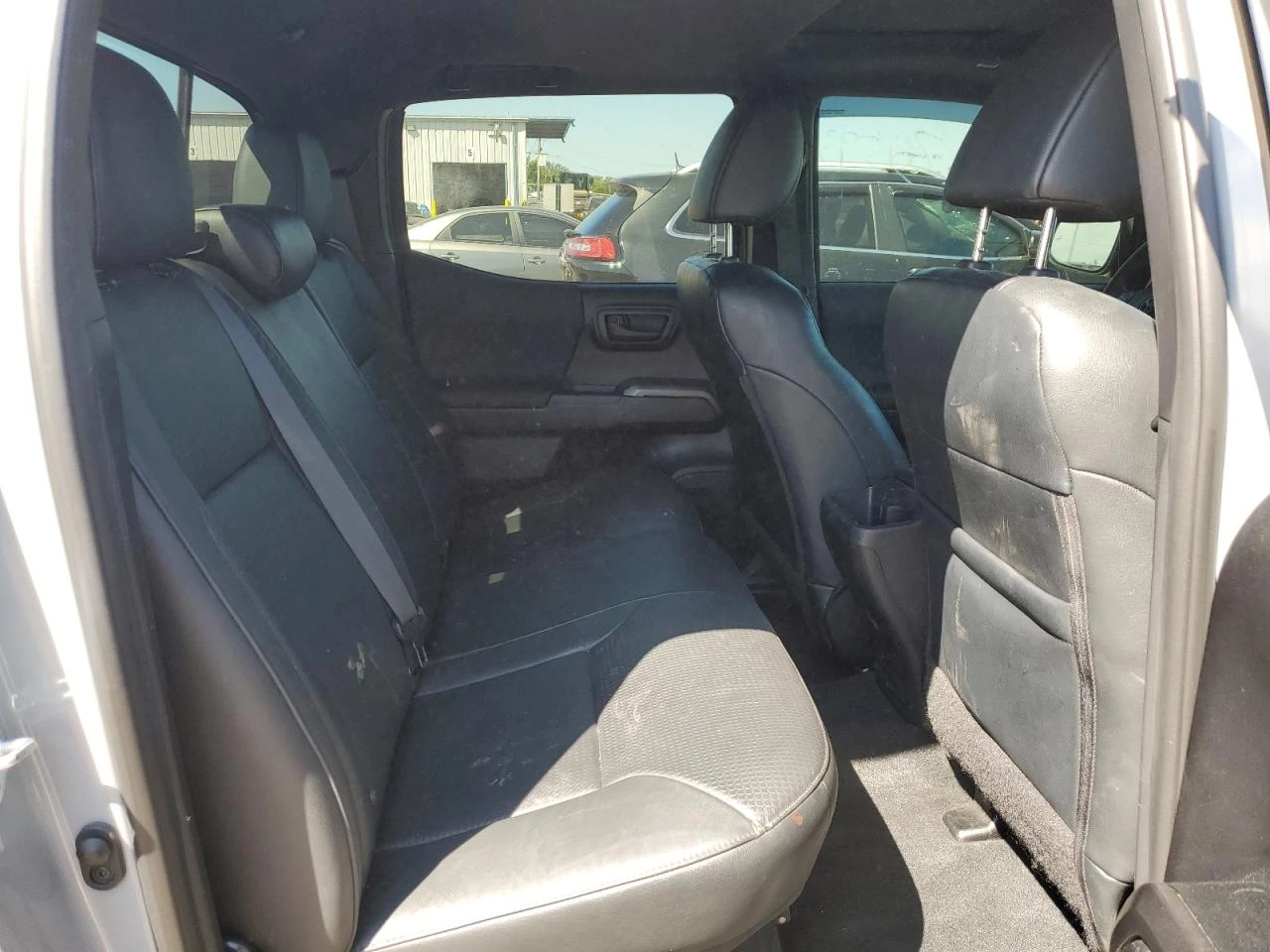 Toyota Tacoma Trd Off-Road, снимка 10 - Автомобили и джипове - 54248820