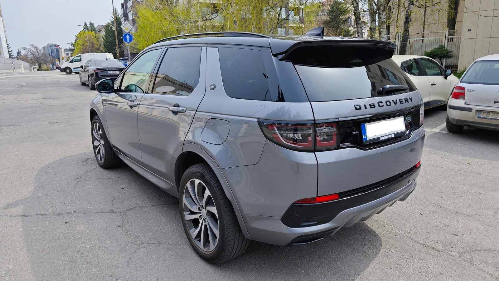 Land Rover Discovery Sport P300e R-Dinamic, снимка 6 - Автомобили и джипове - 54488703