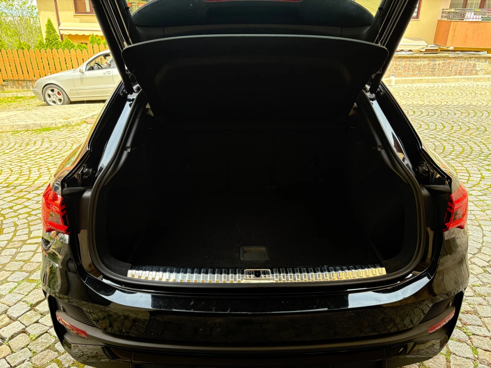 Audi Q3 Sportback 45 TFSI guattro S line, Bang & Olufsen, 360* , снимка 5 - Автомобили и джипове - 54605177