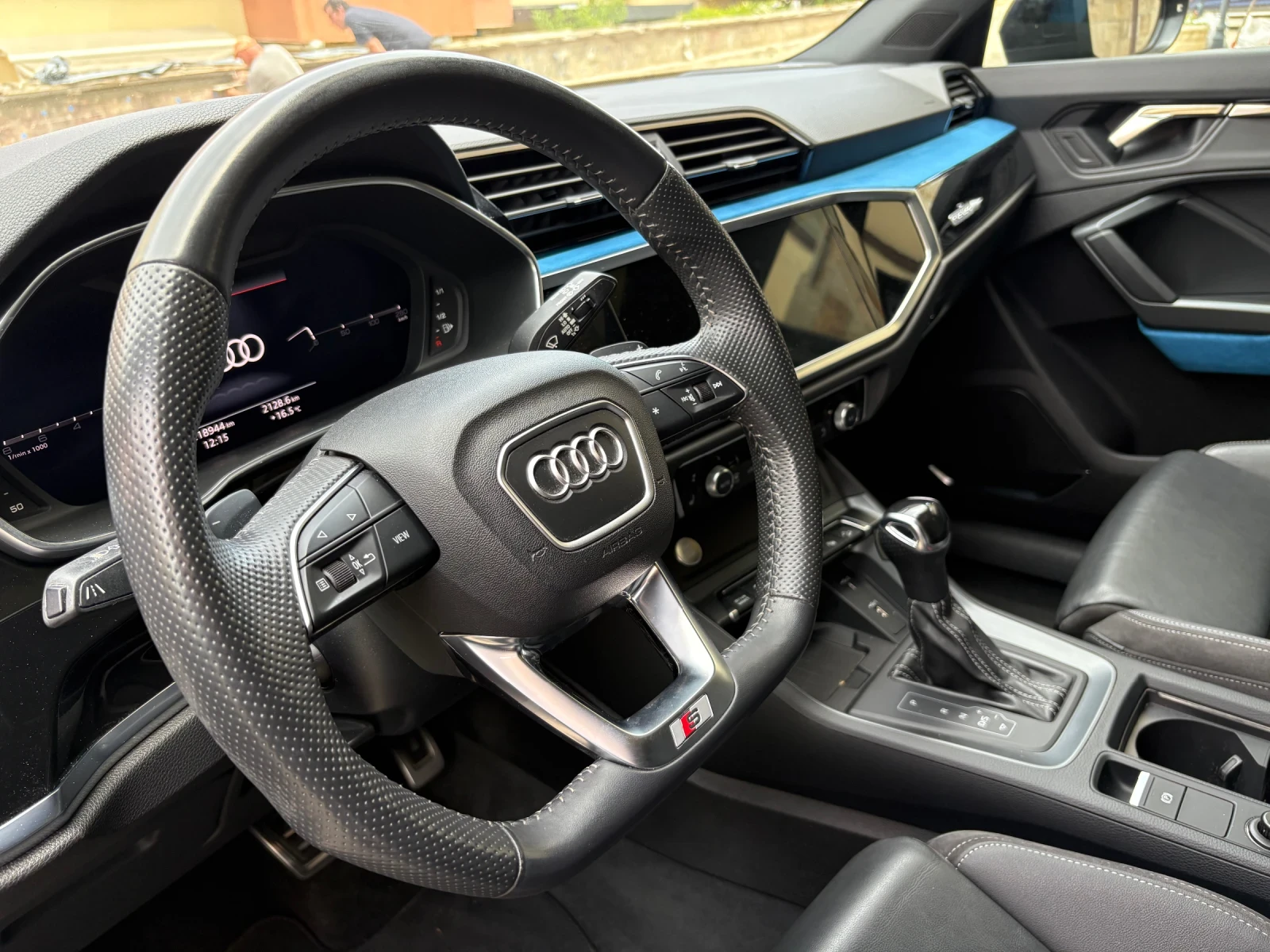 Audi Q3 Sportback 45 TFSI guattro S line, Bang & Olufsen, 360* , снимка 11 - Автомобили и джипове - 54605177