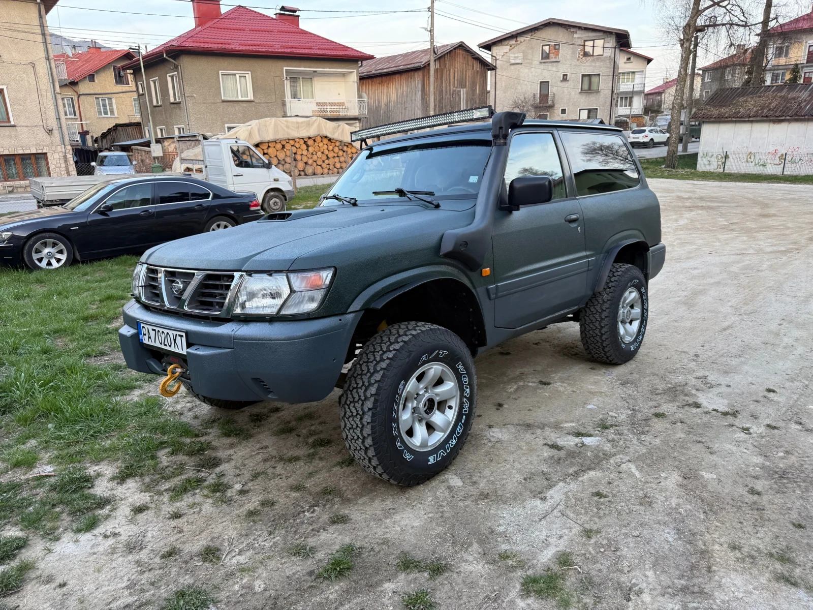 Nissan Patrol 2.8 TDI, снимка 2 - Автомобили и джипове - 54658107