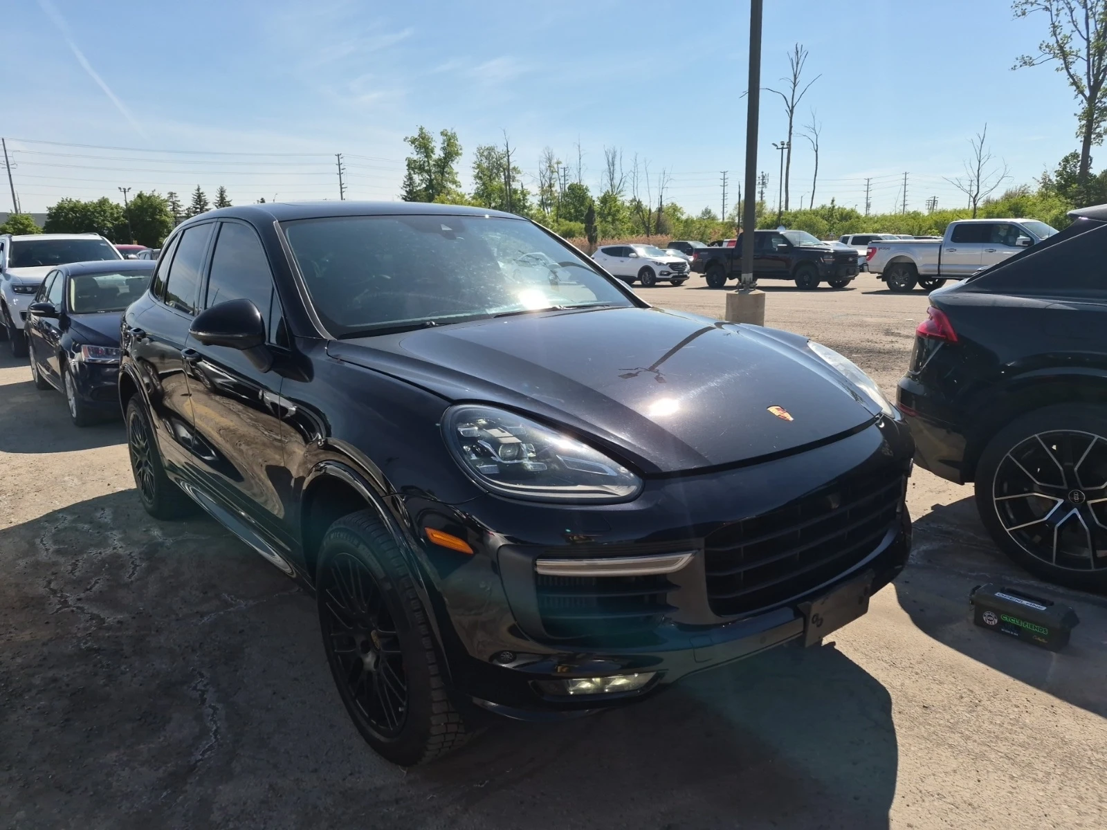 Porsche Cayenne GTS * * RED INTERIOR * * CARFAX * * АВТО КРЕДИТ , снимка 2 - Автомобили и джипове - 54804828