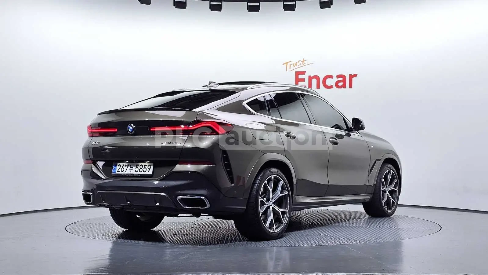 BMW X6 ОБДУХВАНЕ * ДИСТРОНИК * HEAD-UP * H/K * , снимка 2 - Автомобили и джипове - 54997442