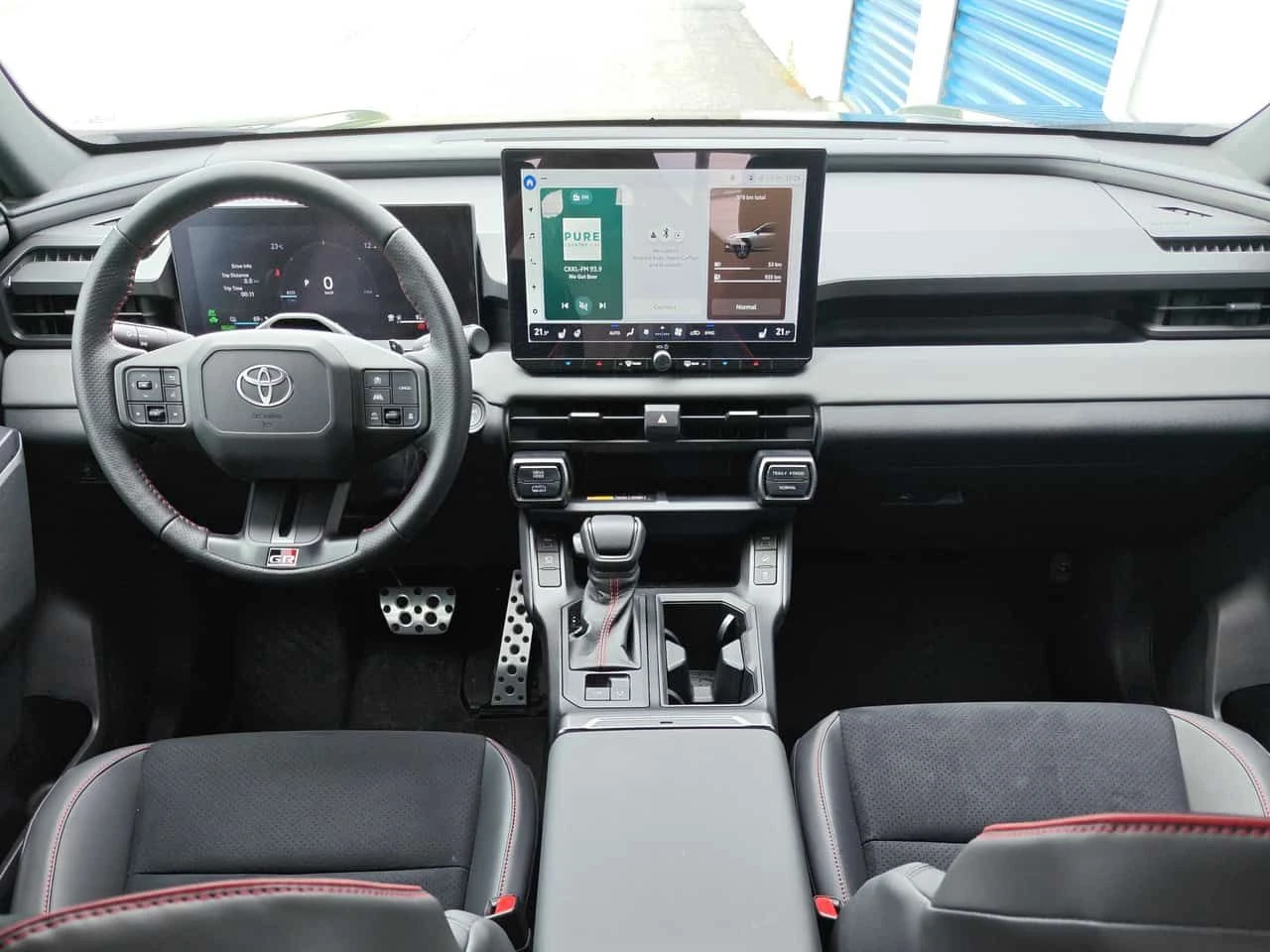 Toyota Rav4 GR SPORT / PLUG IN HYBRID /CARFAX  , снимка 9 - Автомобили и джипове - 55595021