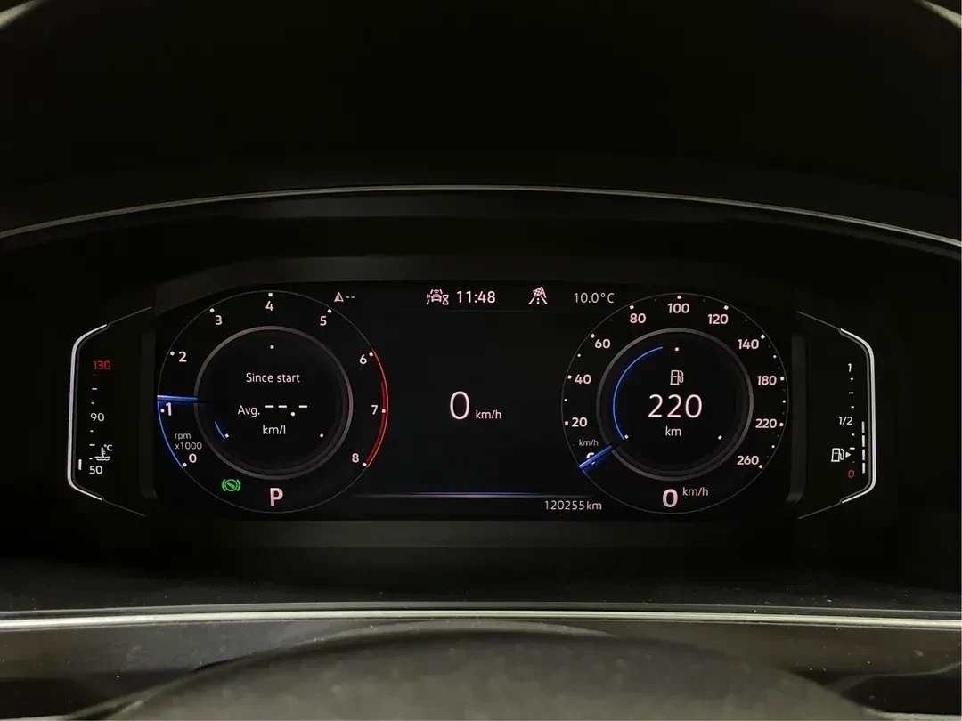 VW Tiguan 2.0 TFSI 4MOTION, снимка 7 - Автомобили и джипове - 55615300