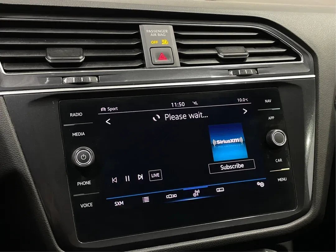 VW Tiguan 2.0 TFSI 4MOTION, снимка 13 - Автомобили и джипове - 55615300