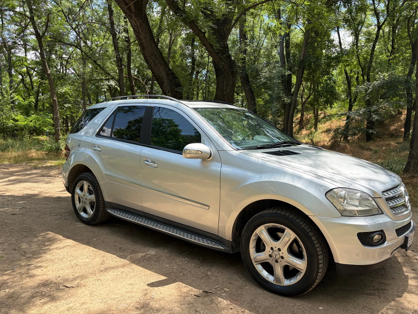 Mercedes-Benz ML 320, снимка 3 - Автомобили и джипове - 55645006