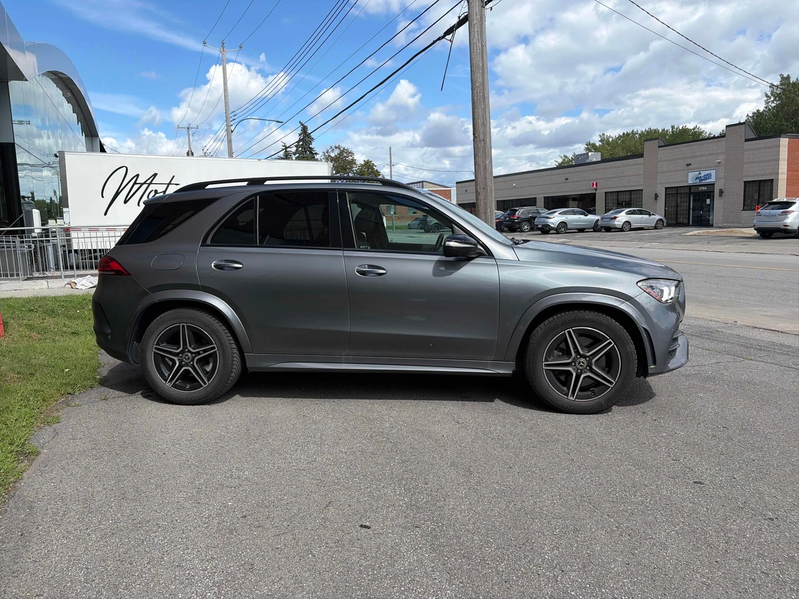 Mercedes-Benz GLE 450 * CARFAX * ОПЦИЯ ЗА ФИНАНСИРАНЕ, снимка 3 - Автомобили и джипове - 55823237
