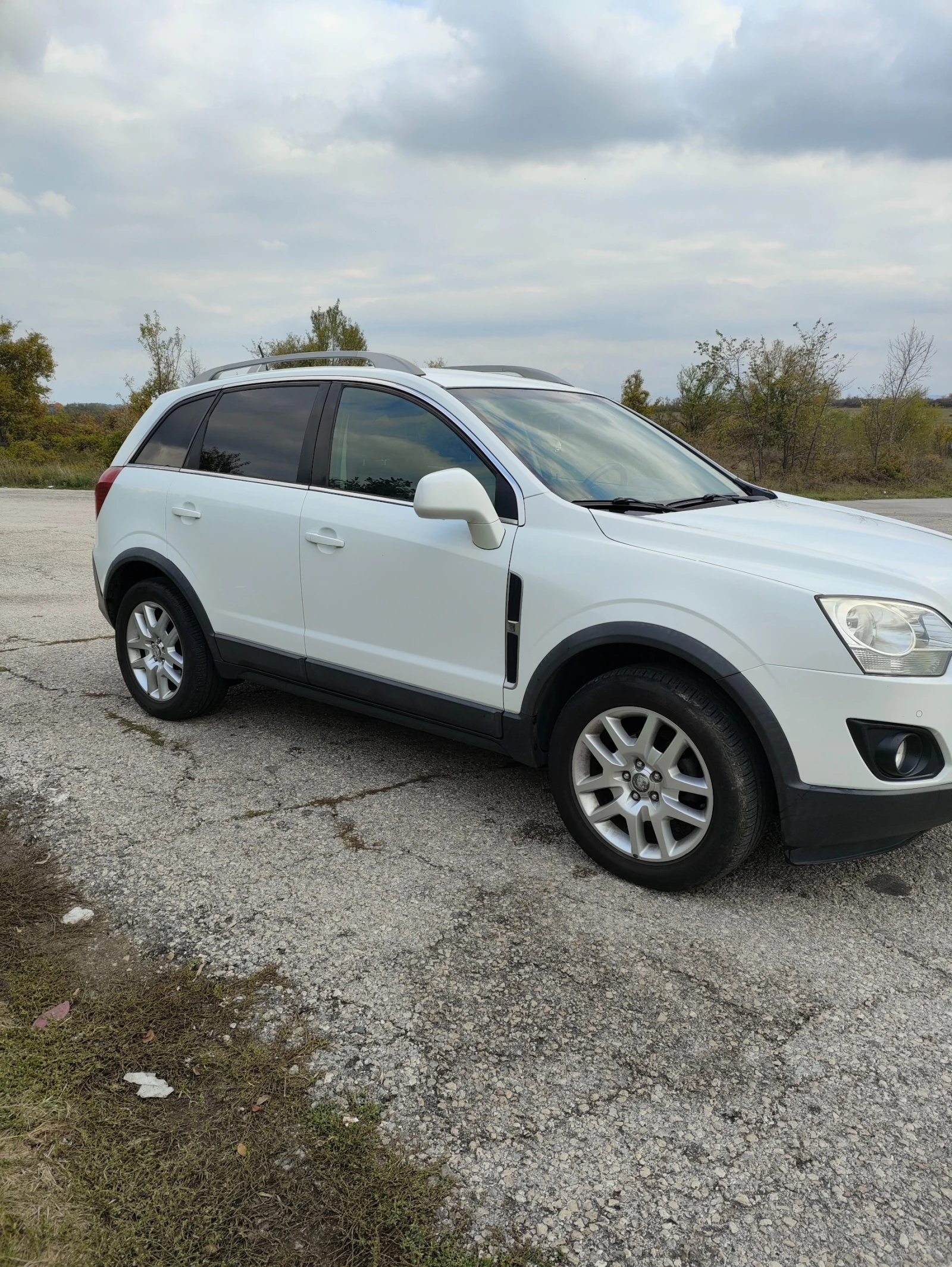 Opel Antara, снимка 2 - Автомобили и джипове - 55877576