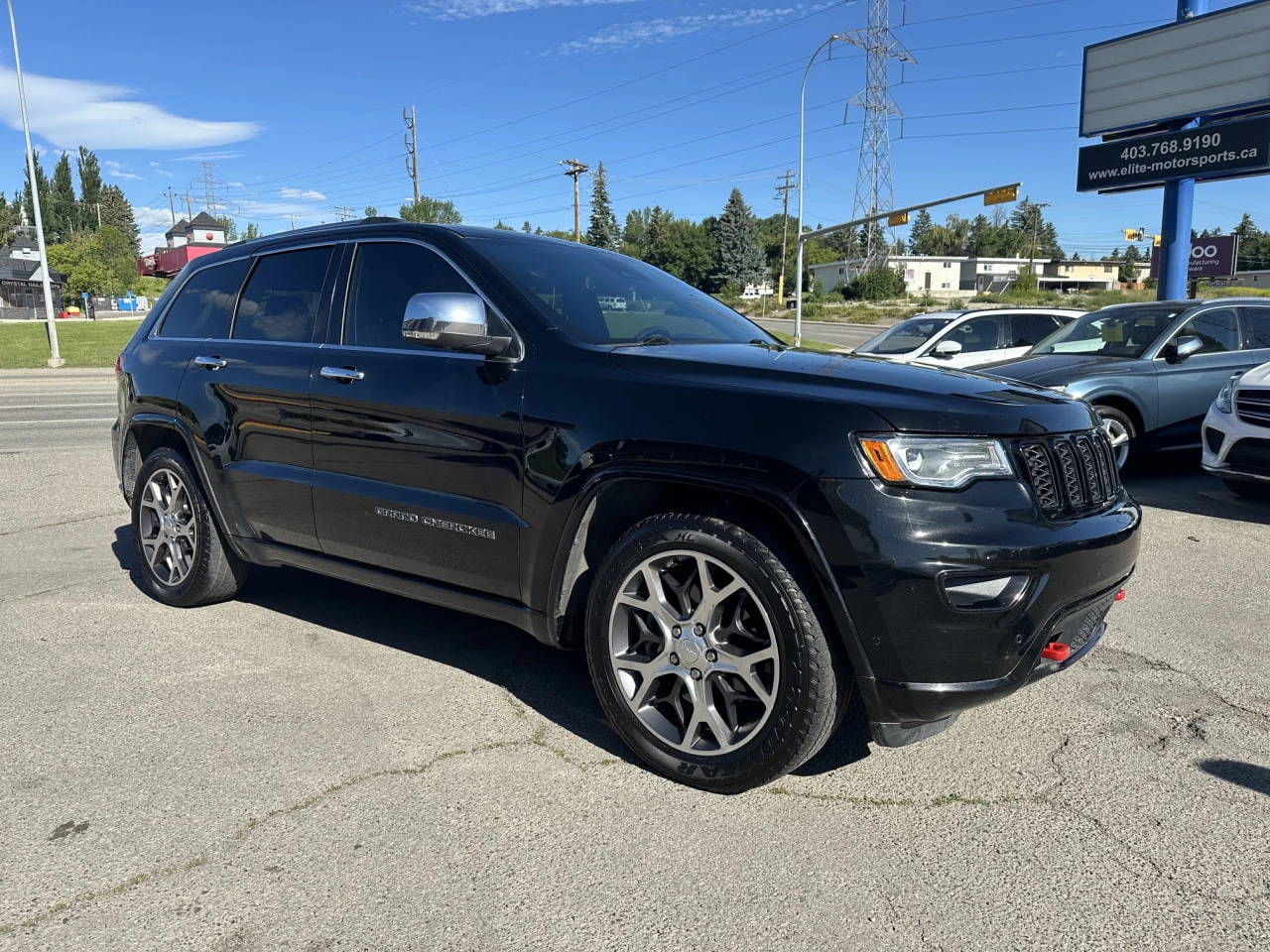 Jeep Grand cherokee OVERLAND* AWD* ПЪЛНА ИСТОРИЯ