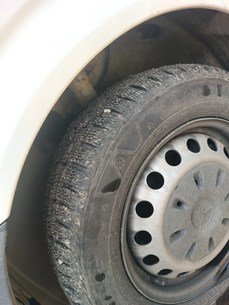 Mercedes-Benz Vito 113   2.2CDI, снимка 2 - Бусове и автобуси - 52342621