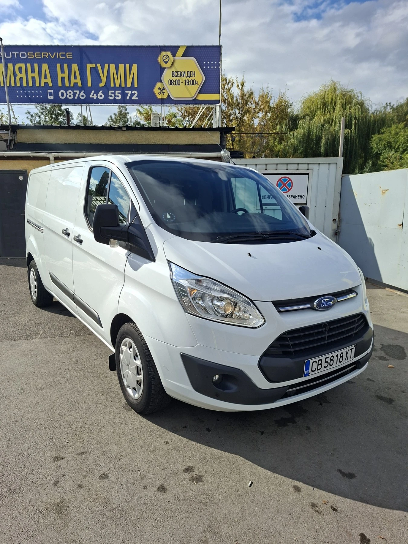 Ford Transit Custom ДЪЛГА БАЗА, ДВЕ СТРАНИЧНИ ВРАТИ, АВТОМАТИК, NAVI, снимка 2 - Бусове и автобуси - 56243009