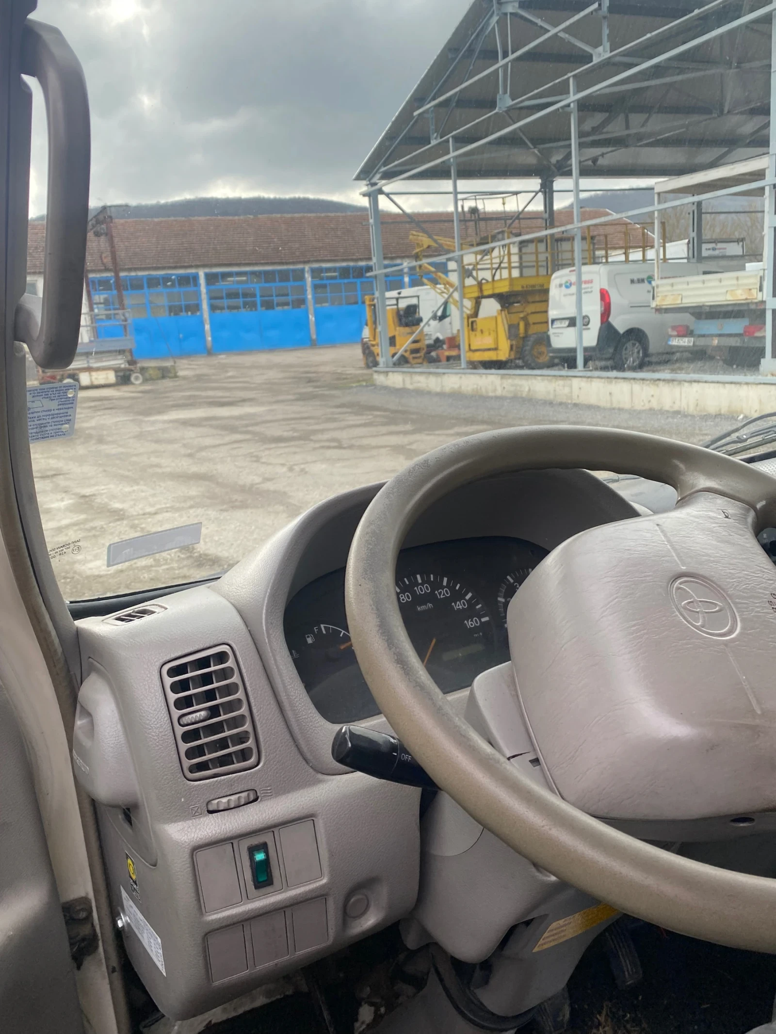 Toyota Dyna, снимка 7 - Камиони - 54024948