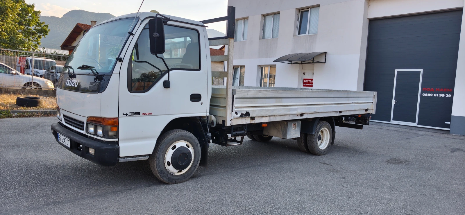 Isuzu Npr Бордови 4.60 д. 2.10ш. * КЛИМАТИК* , снимка 6 - Камиони - 55754155