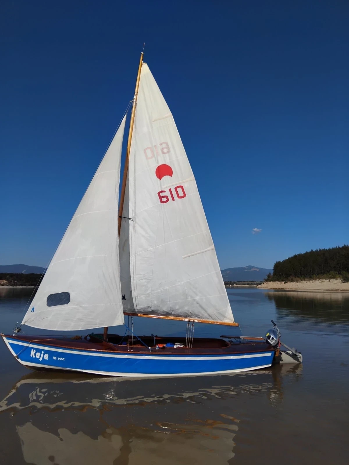 Ветроходна лодка Sport Lake Spanker class