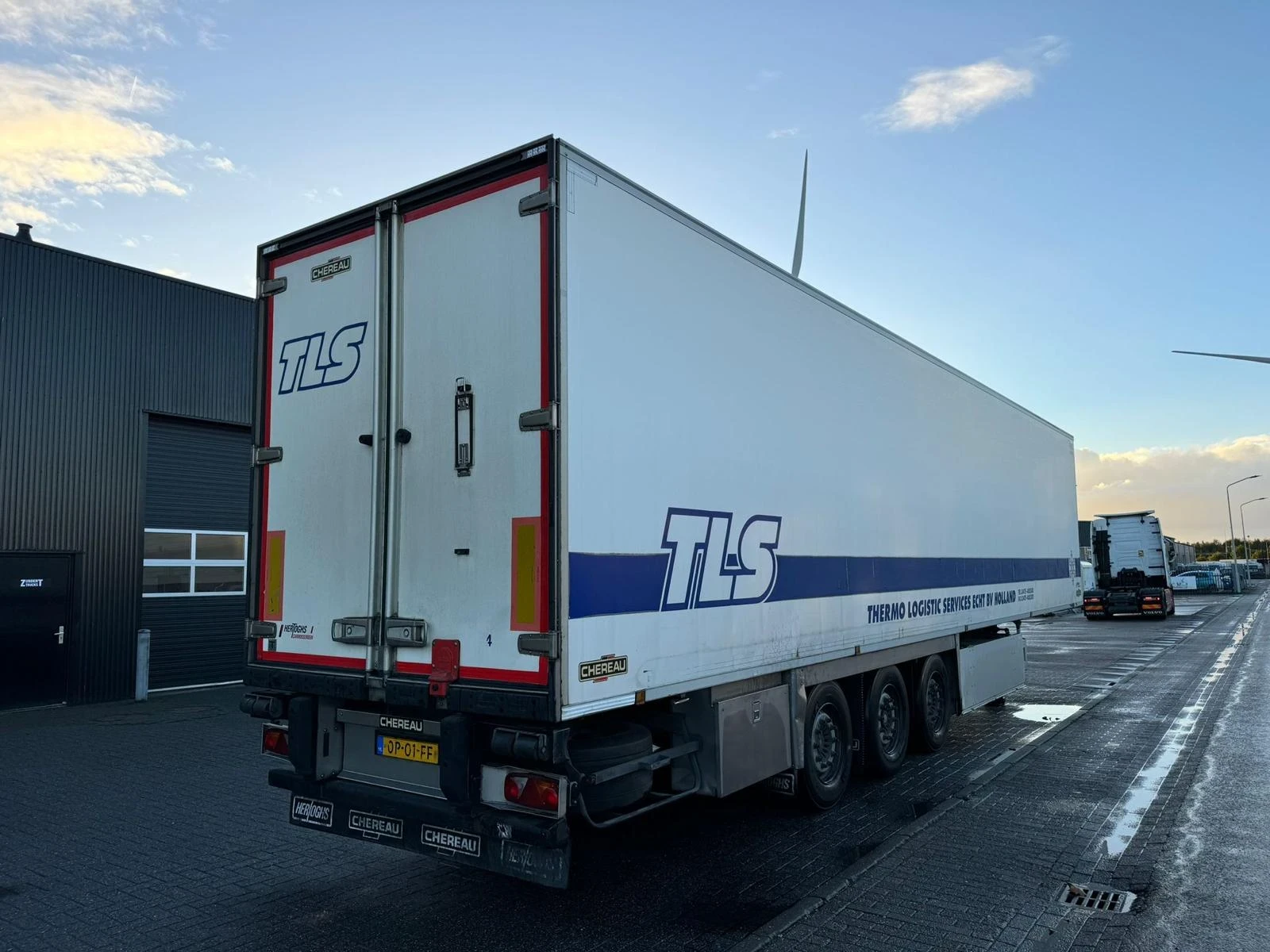  Chereau | Mobile.bg   9