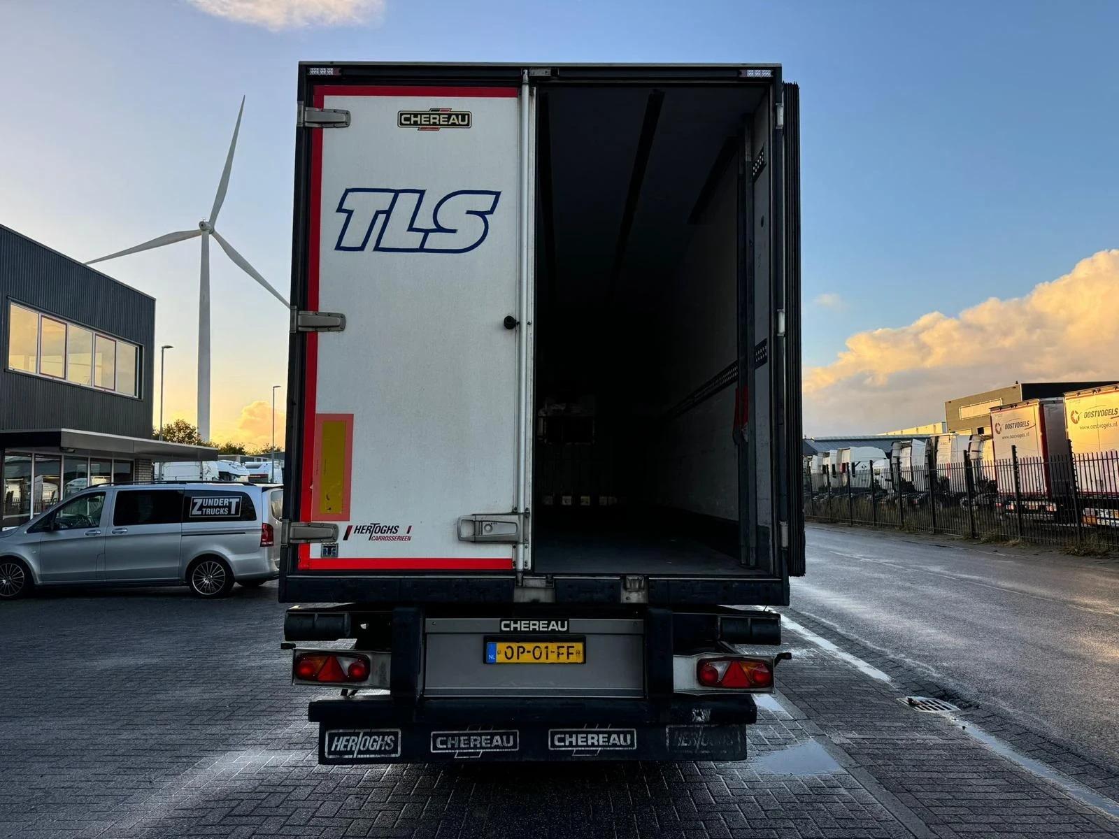  Chereau | Mobile.bg   11