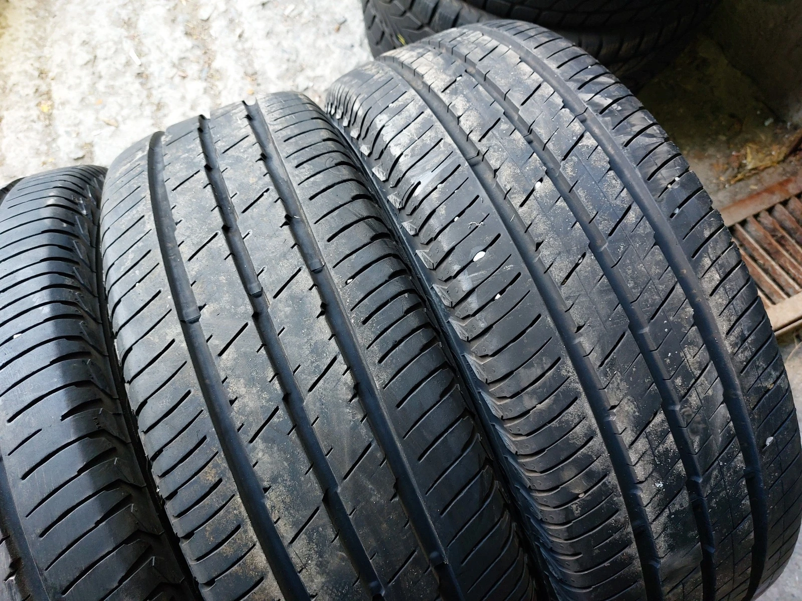 ���� 215/65R16 | Mobile.bg � ����������� 3