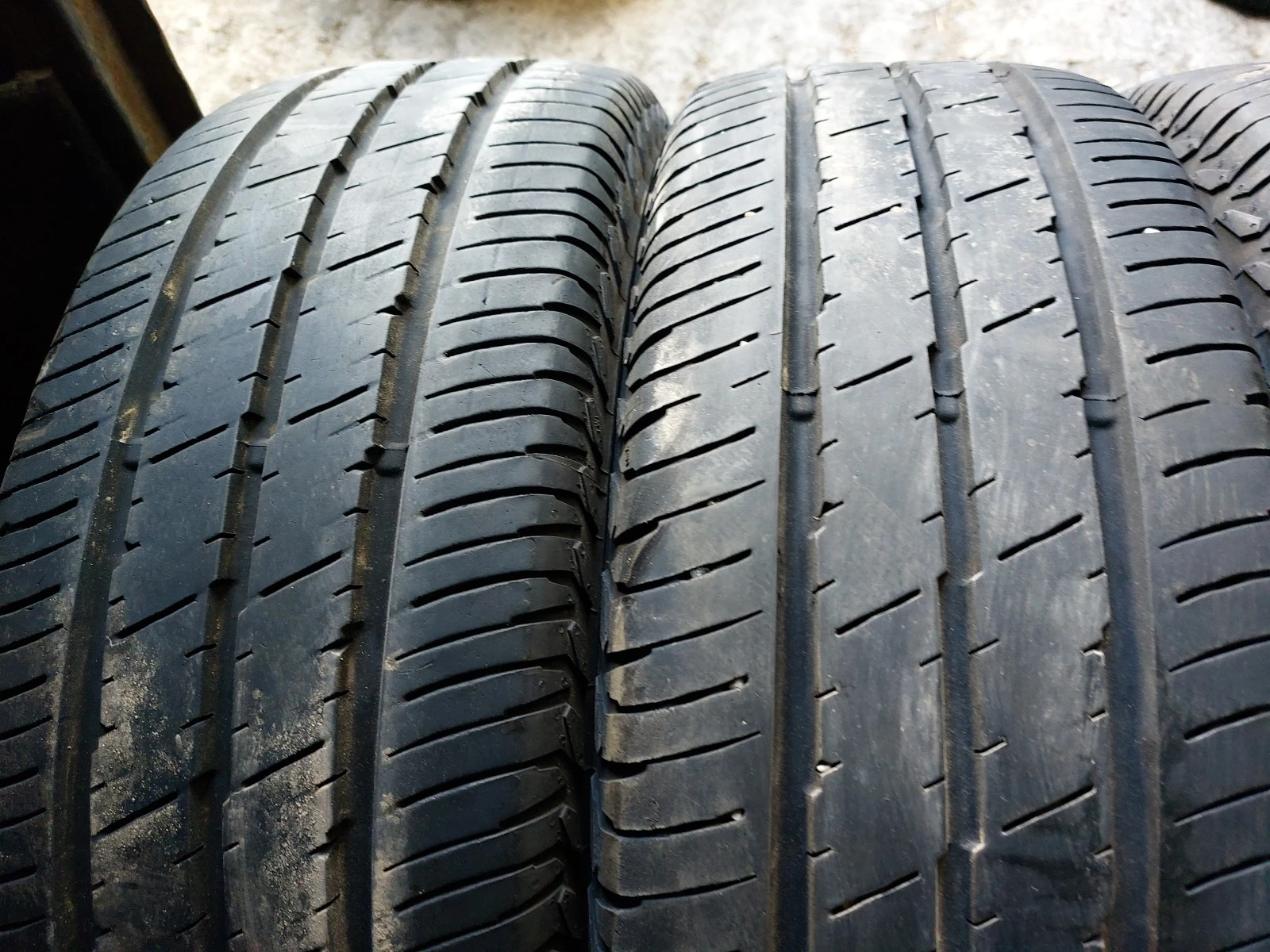 ���� 215/65R16 | Mobile.bg � ����������� 4
