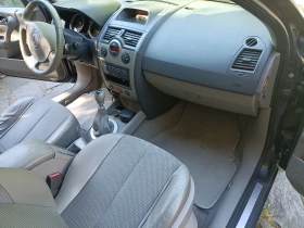 Renault Megane, снимка 4