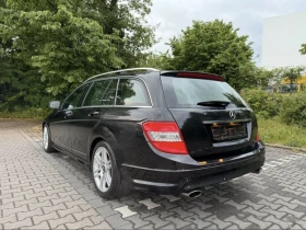 Mercedes-Benz C 300, снимка 3