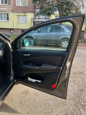 Fiat Bravo ВСИЧКИ ЕКСТРИ* ГАЗ* 6 СКОРОСТИ, снимка 8