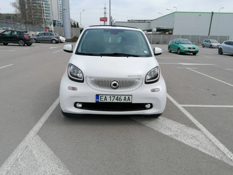 Smart Fortwo Electric, снимка 3 - Автомобили и джипове - 42932791