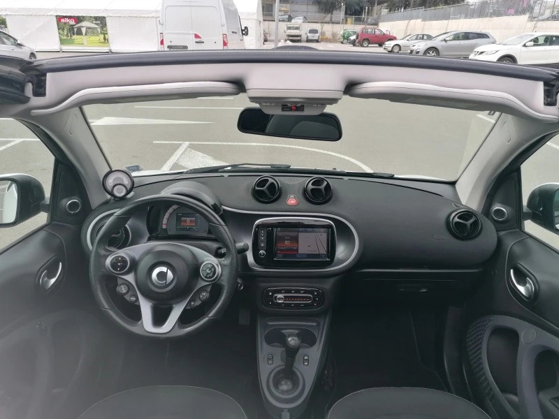 Smart Fortwo Electric, снимка 9 - Автомобили и джипове - 42932791