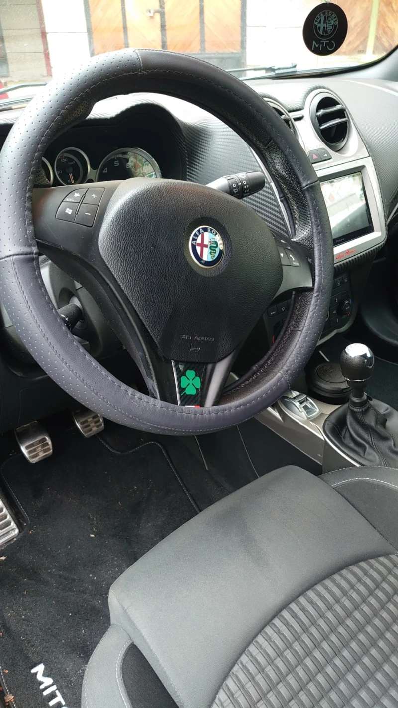 Alfa Romeo MiTo 1.4 Turbo Qadrifoglio Verde 200+ , снимка 15 - Автомобили и джипове - 46928936