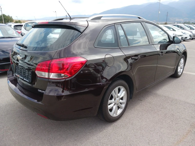 Chevrolet Cruze 1.7 d, снимка 4 - Автомобили и джипове - 47116872