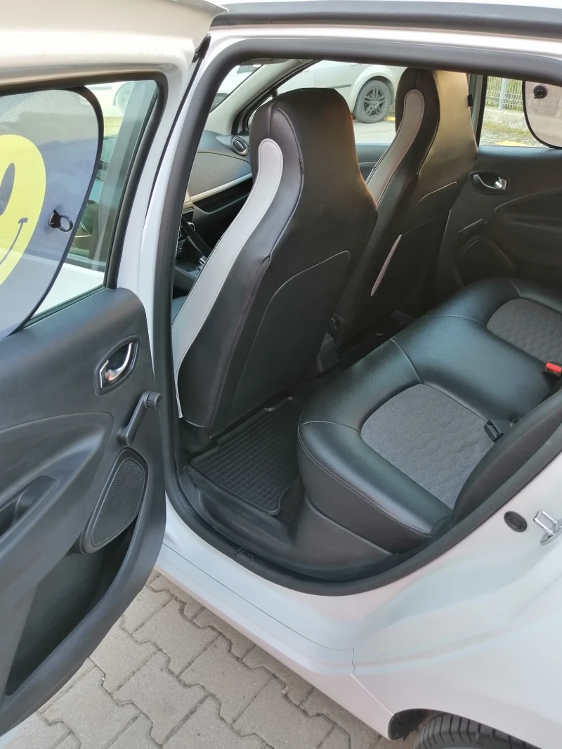 Renault Zoe 52 KWH - ZEN - CCS2, снимка 9 - Автомобили и джипове - 47314892