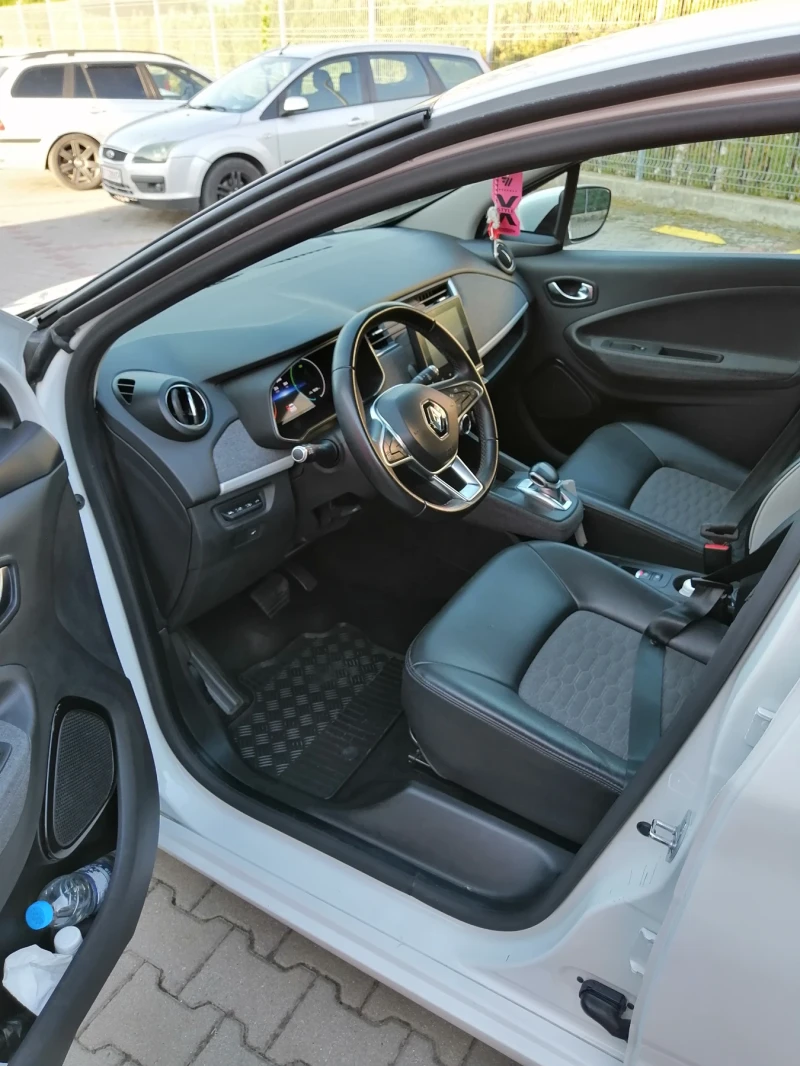 Renault Zoe 52 KWH - ZEN - CCS2, снимка 8 - Автомобили и джипове - 47314892